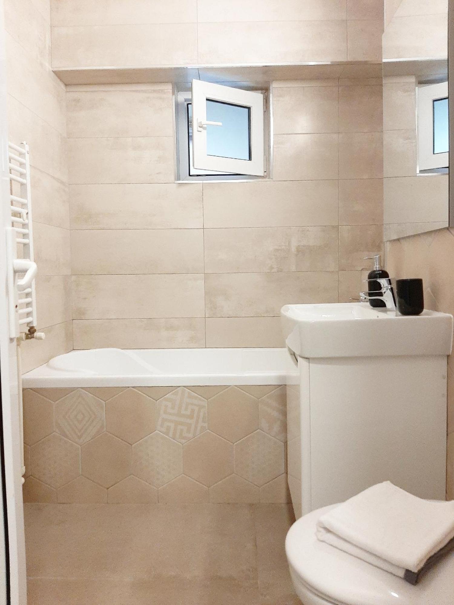 Apartament Cezar Faleza-Nord Constanta-Plaja Reyna 外观 照片
